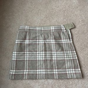 Tommy Hilfiger Tan skirt